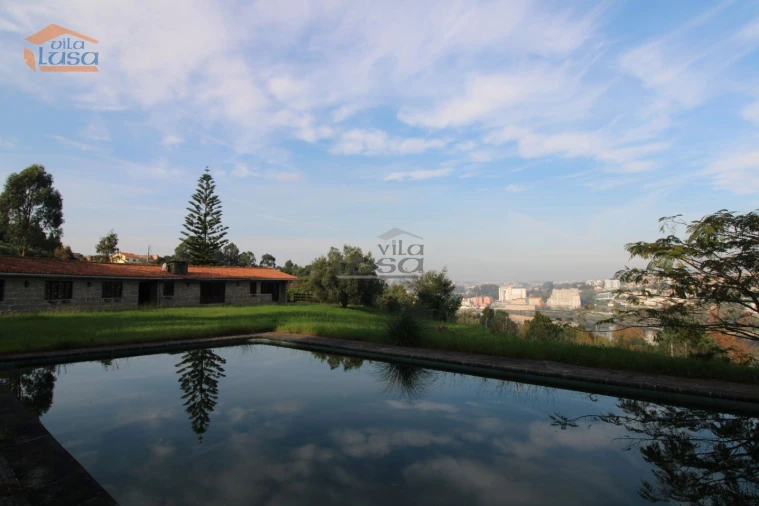 Moradia T5 para Venda em Oliveira do Douro Foto 7