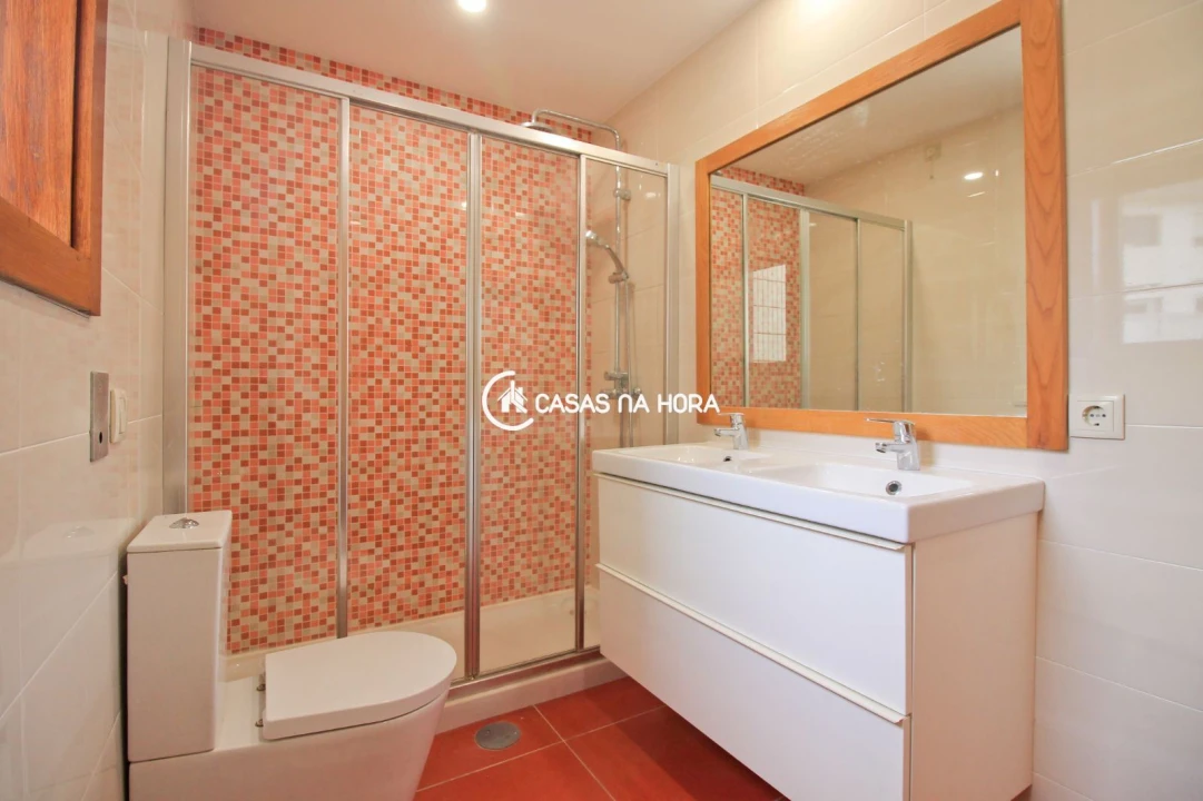 Apartamento T3 para Arrendamento em Ramalde Foto 20