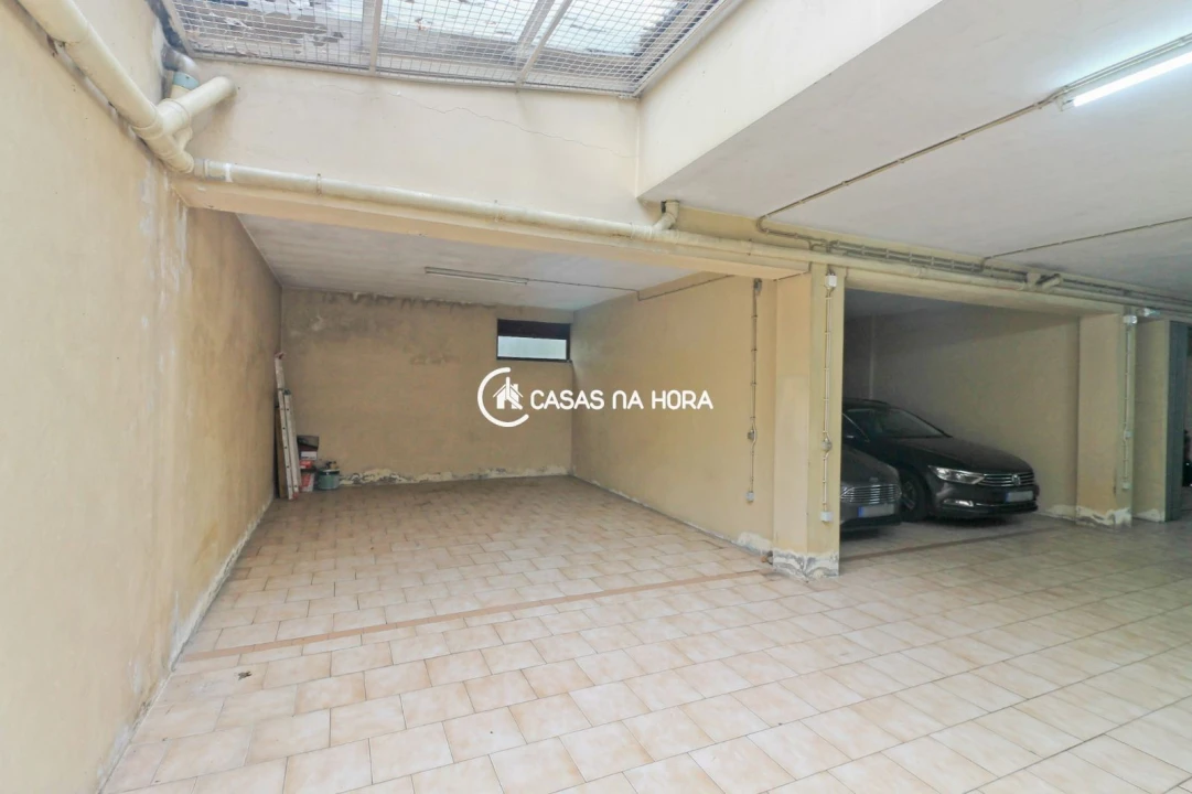 Apartamento T3 para Arrendamento em Ramalde Foto 28