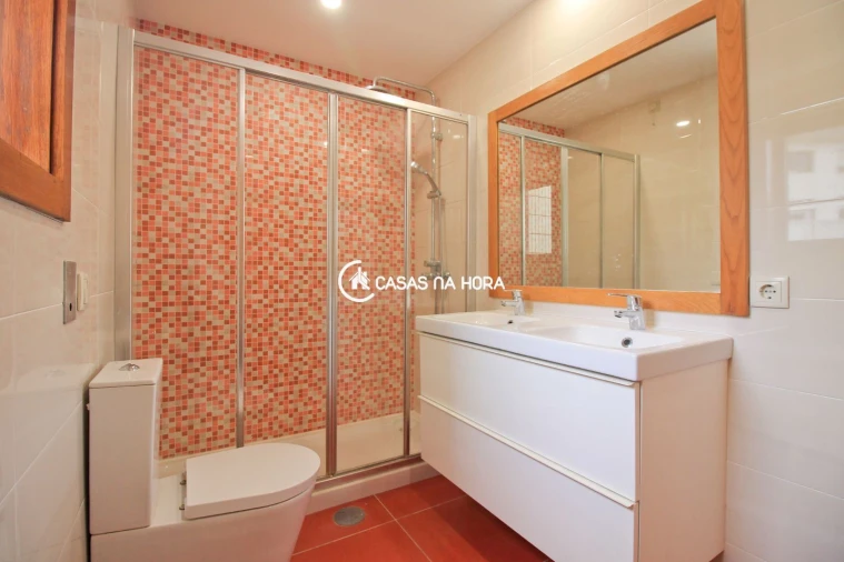 Apartamento T3 para Arrendamento em Ramalde Foto 20