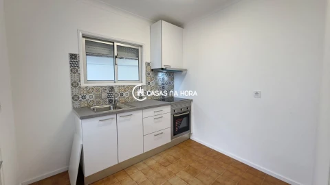 Apartamento T2 para Arrendamento em Avintes