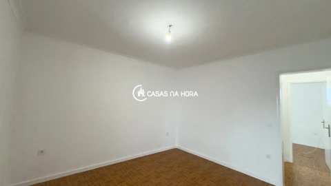Apartamento T2 para Arrendamento em Avintes