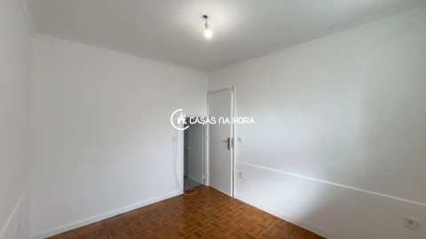 Apartamento T2 para Arrendamento em Avintes
