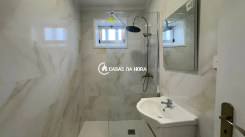 Apartamento T2 para Arrendamento em Avintes