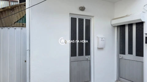 Apartamento T2 para Arrendamento em Avintes