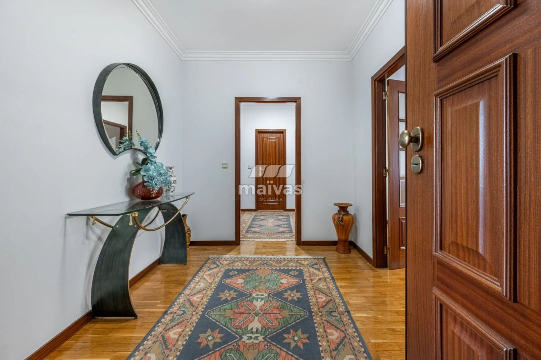 Apartamento T3 para Venda em Vila Verde e Barbudo Foto 3