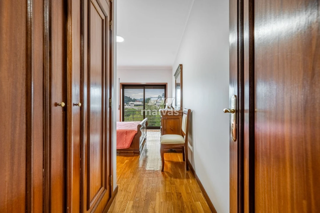 Apartamento T3 para Venda em Vila Verde e Barbudo Foto 12