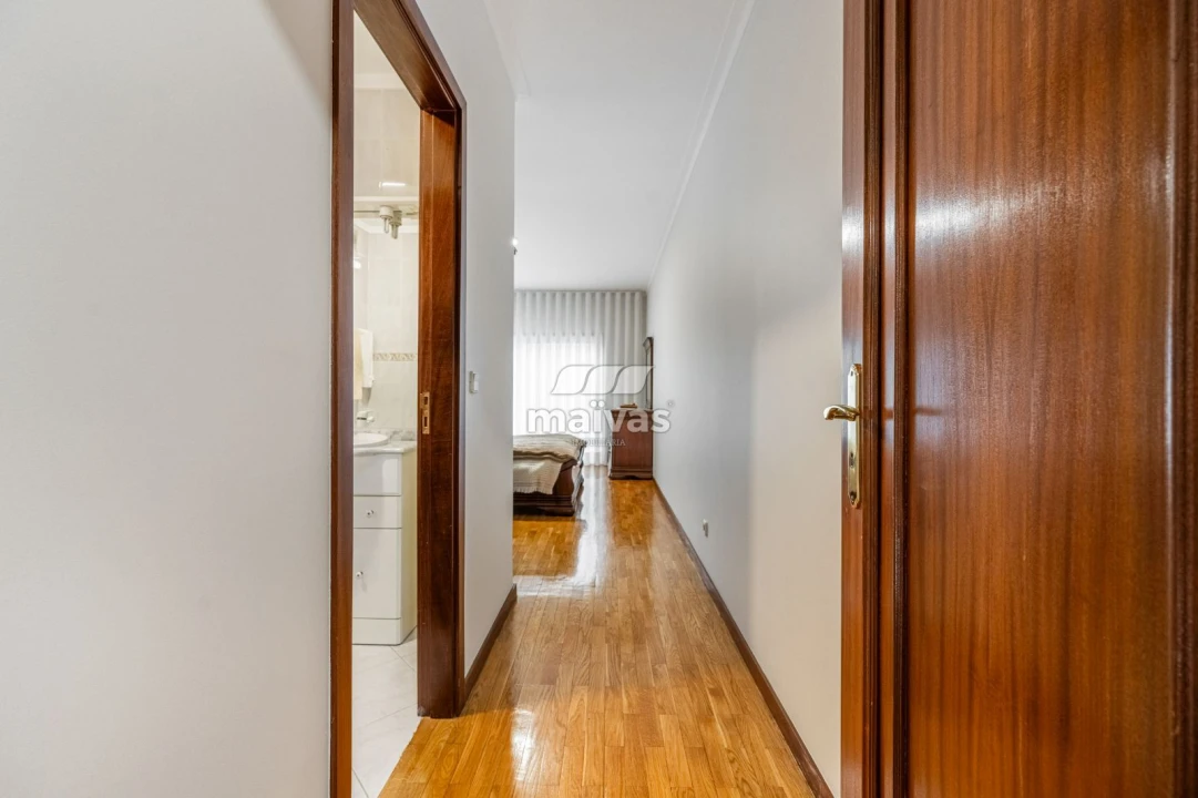 Apartamento T3 para Venda em Vila Verde e Barbudo Foto 16