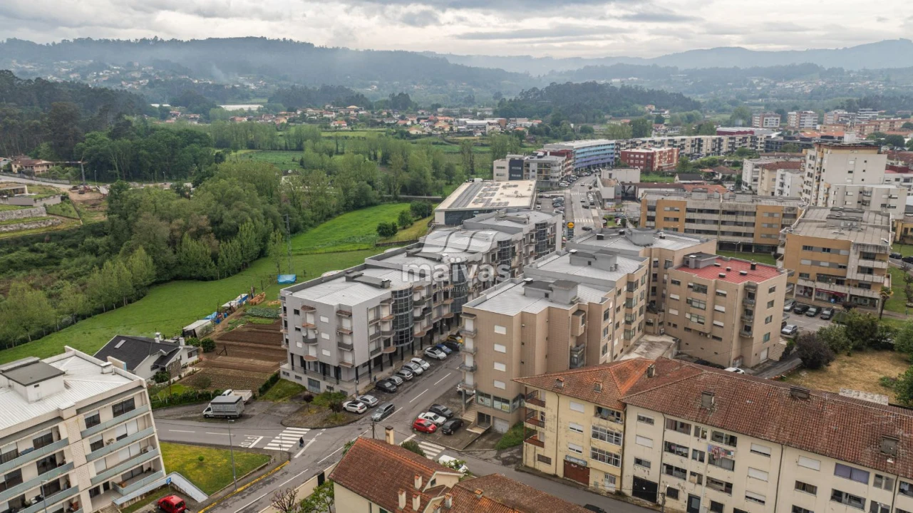 Apartamento T3 para Venda em Vila Verde e Barbudo Foto 22