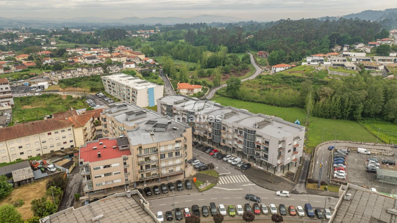 Apartamento T3 para Venda em Vila Verde e Barbudo Foto 25
