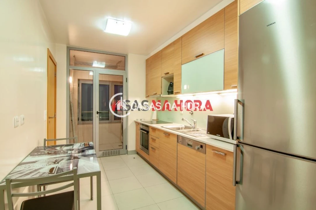 Apartamento T2 para Arrendamento em Mafamude e Vilar do Paraíso Foto 1