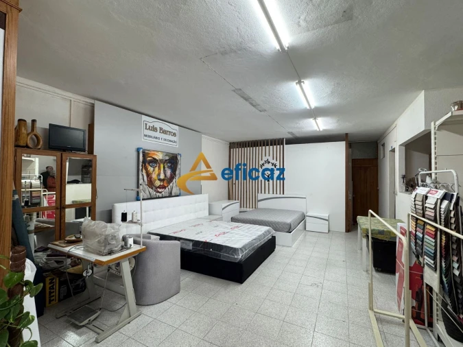 Loja para Venda em Penafiel Foto 7