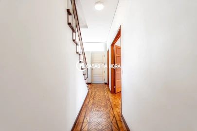 Moradia T5 para Arrendamento em Cascais e Estoril