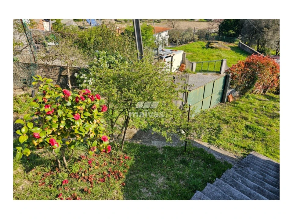 Moradia T3 para Venda em Calvos e Frades Foto 33