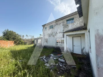 Moradia T4 para Venda em Marinha Grande