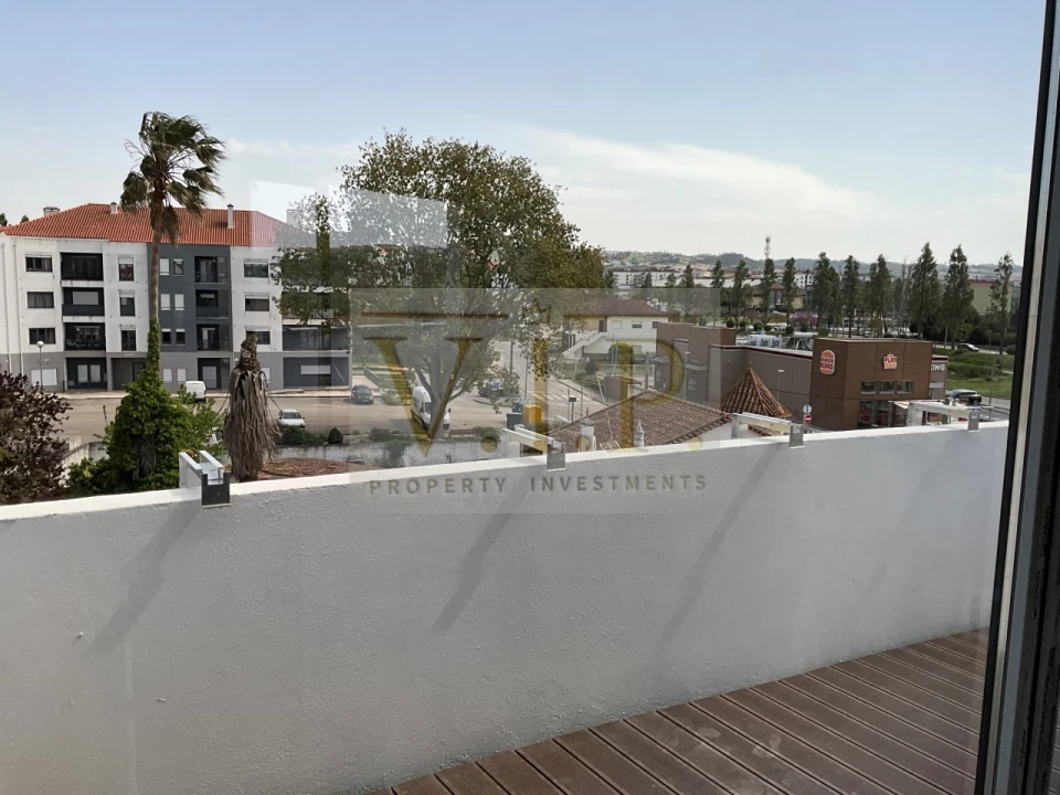 Apartamento T4 para Venda em Lourinhã e Atalaia Foto 7