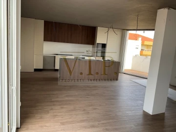 Apartamento T4 para Venda em Lourinhã e Atalaia