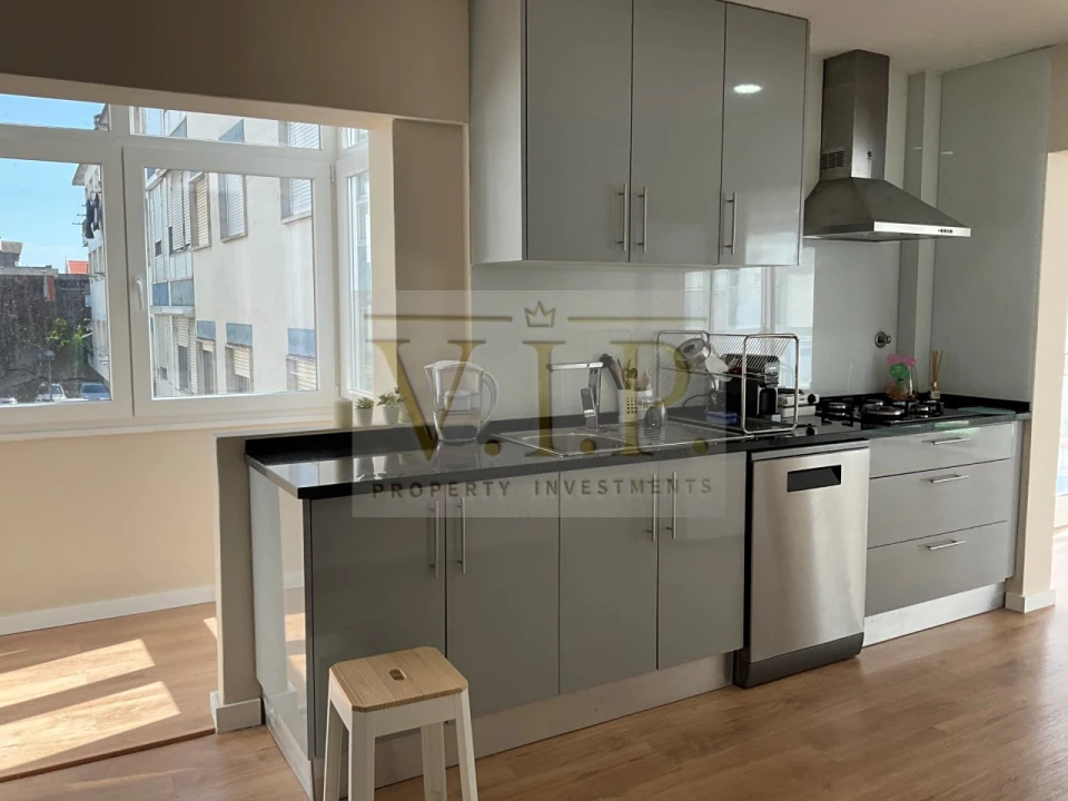 Apartamento T3 para Venda em Odivelas Foto 17