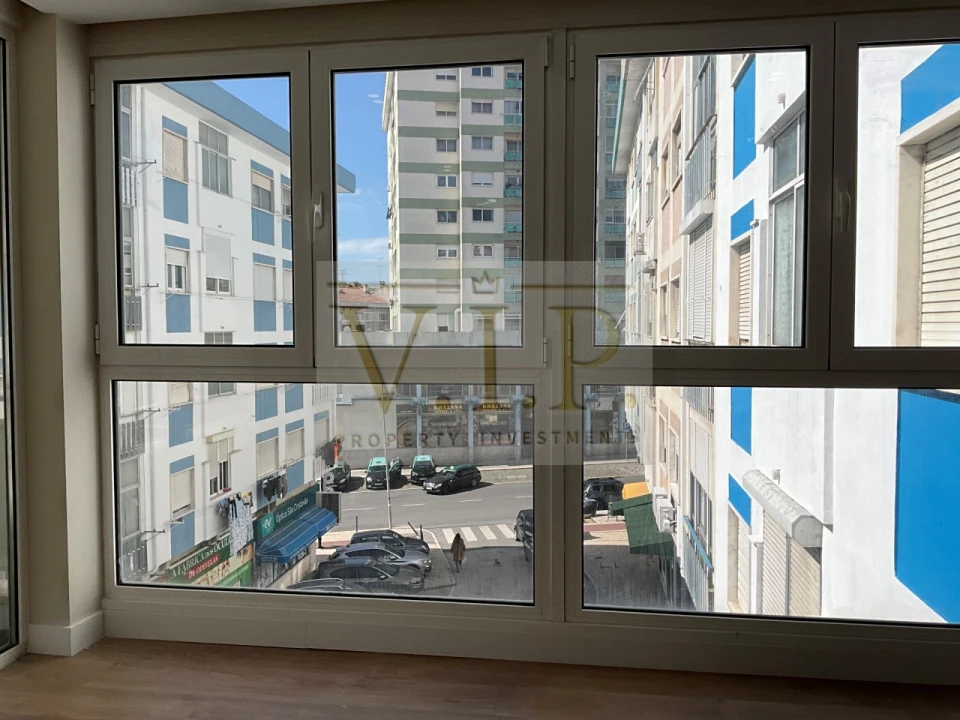 Apartamento T3 para Venda em Odivelas Foto 30