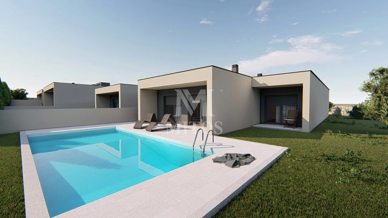 Moradia T3 para Venda em Mazarefes e Vila Fria Foto 1