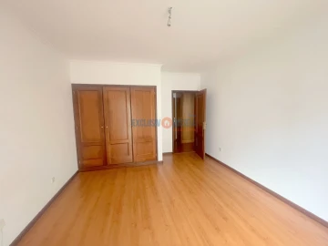 Apartamento T2 para Venda em Oiã