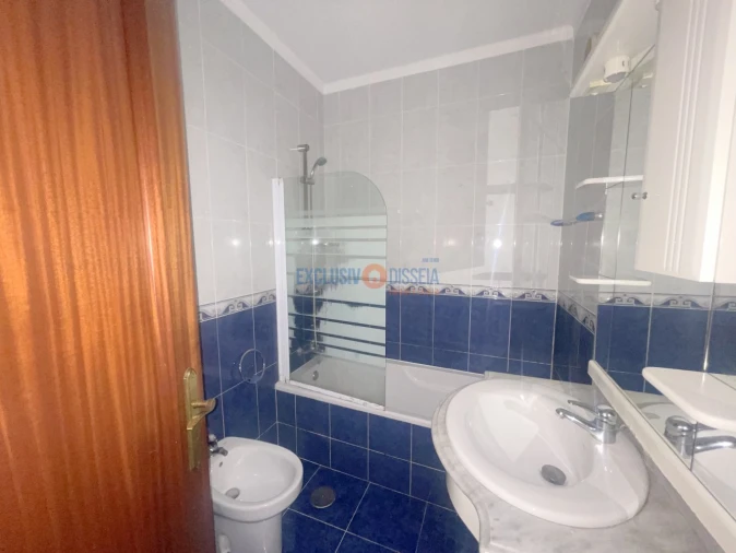 Apartamento T2 para Venda em Oiã Foto 12
