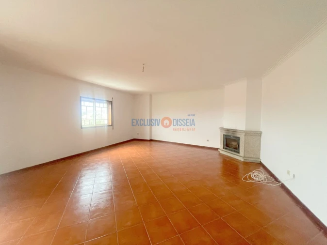 Apartamento T2 para Venda em Oiã Foto 5