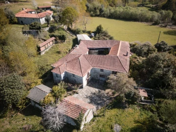 Quinta T3 para Venda em Cantelães