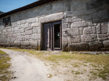 Quinta T3 para Venda em Cantelães