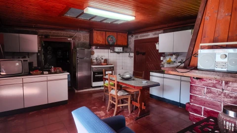 Quinta T3 para Venda em Cantelães