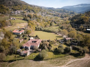 Quinta T3 para Venda em Cantelães