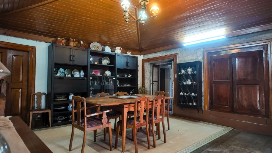 Quinta T3 para Venda em Cantelães Foto 18