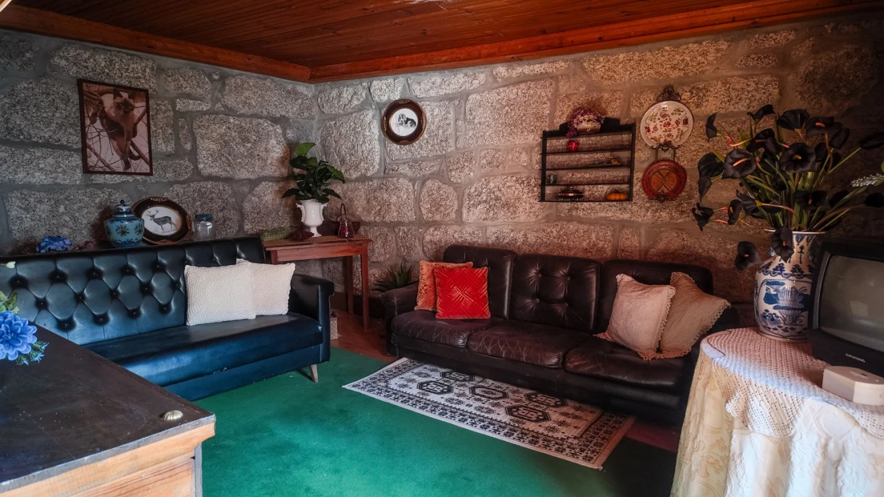 Quinta T3 para Venda em Cantelães Foto 11