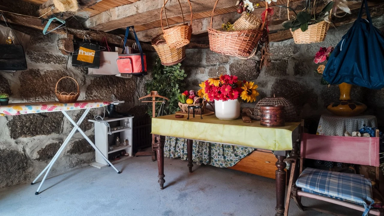 Quinta T3 para Venda em Cantelães Foto 43