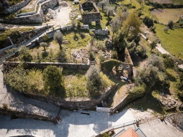 Quinta T0 para Venda em Calvos e Frades