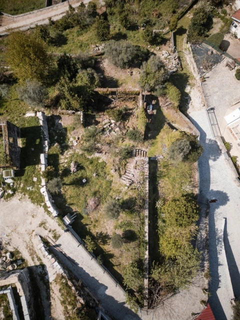 Quinta T0 para Venda em Calvos e Frades