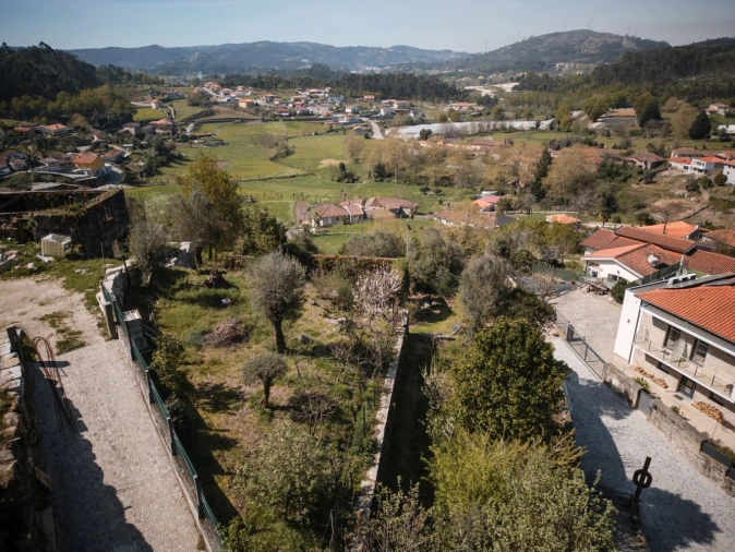 Quinta T0 para Venda em Calvos e Frades Foto 36