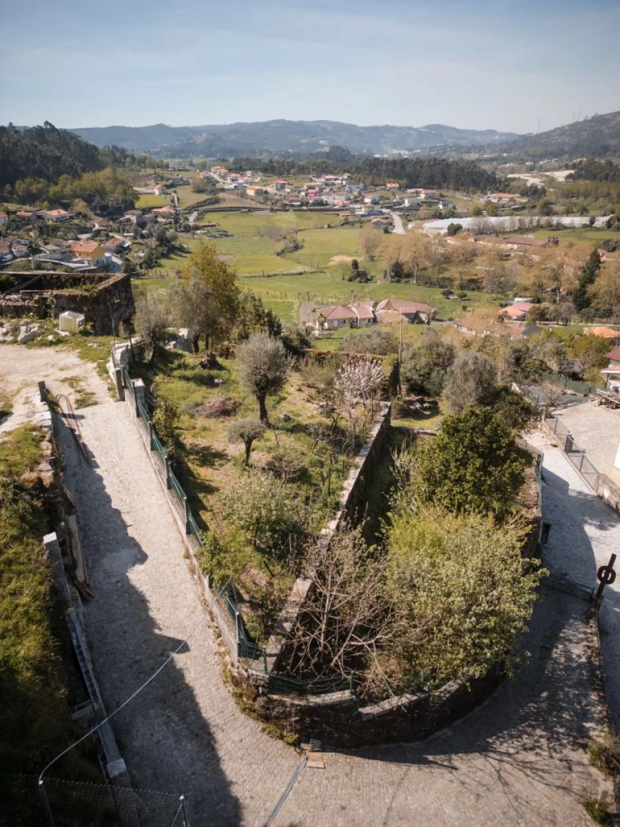 Quinta T0 para Venda em Calvos e Frades Foto 49