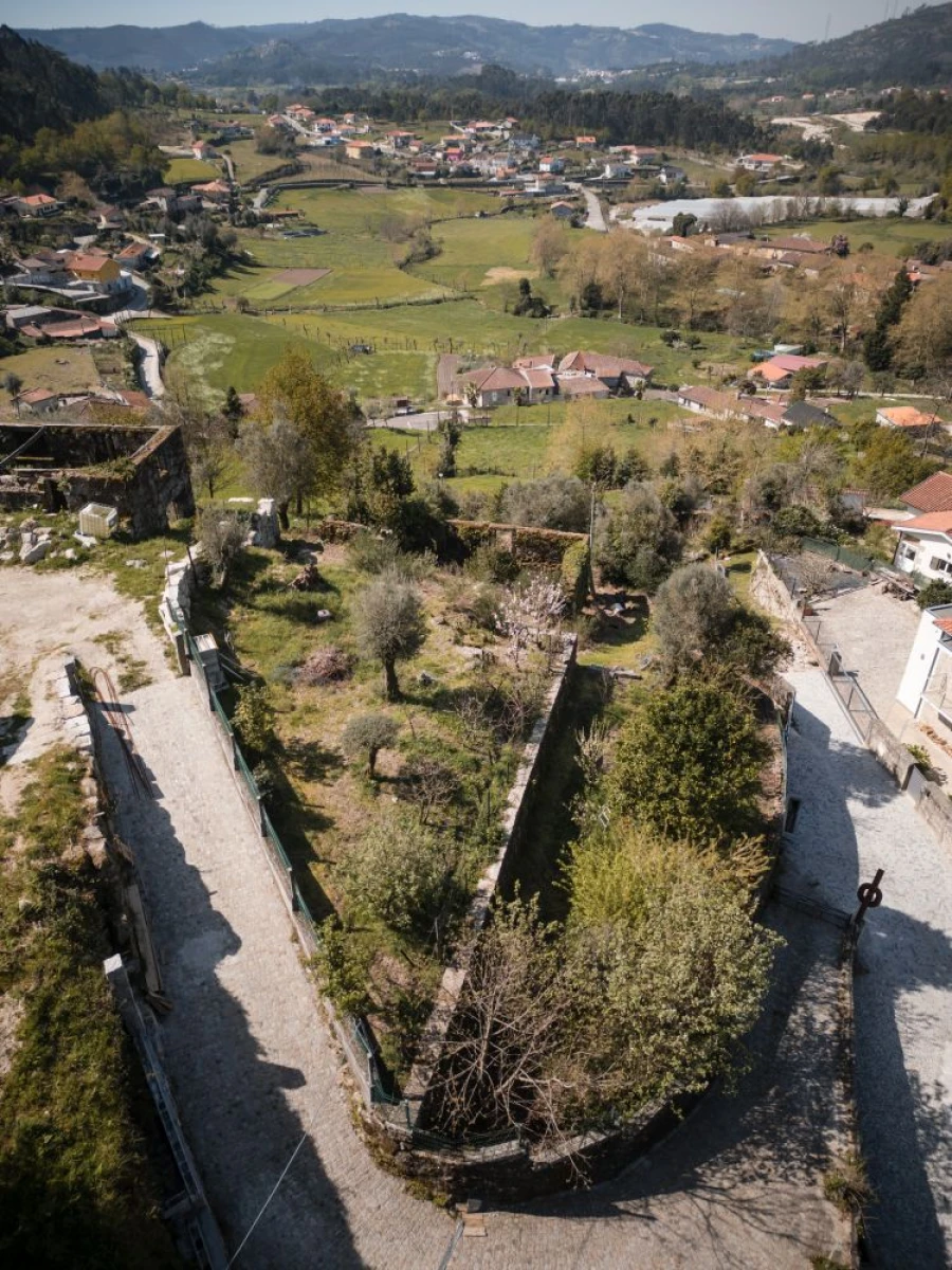 Quinta T0 para Venda em Calvos e Frades Foto 51