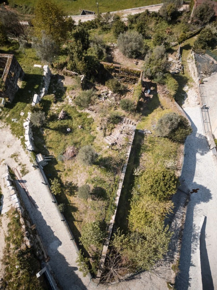 Quinta T0 para Venda em Calvos e Frades Foto 54