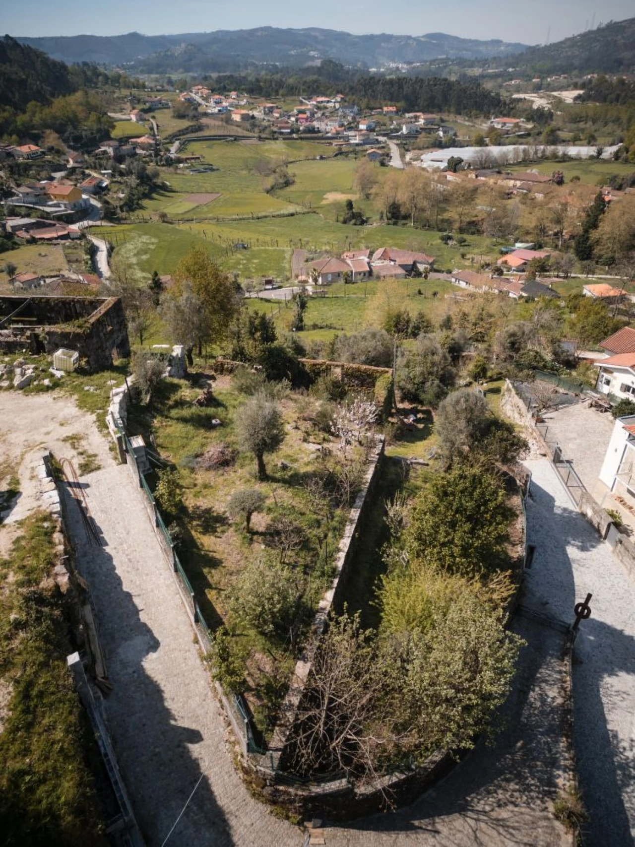 Quinta T0 para Venda em Calvos e Frades Foto 52