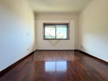 Apartamento T2 para Venda em São João de Ver