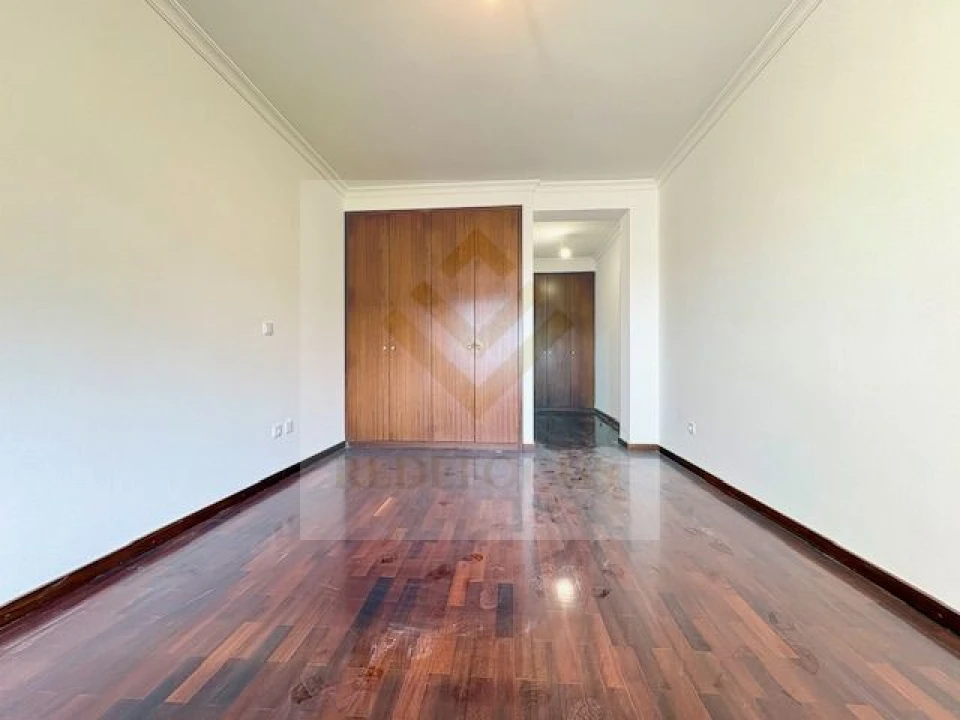 Apartamento T2 para Venda em São João de Ver Foto 19