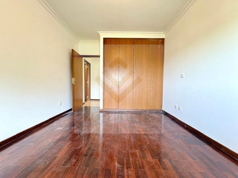 Apartamento T2 para Venda em São João de Ver Foto 17