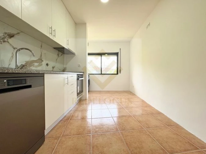 Apartamento T2 para Venda em São João de Ver Foto 7