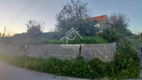 Moradia T2 para Venda em Proença-A-Nova e Peral