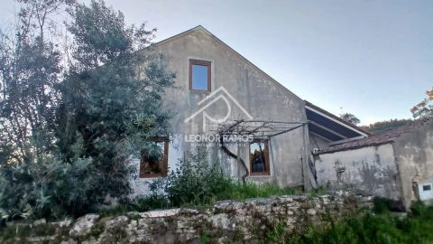 Moradia T2 para Venda em Proença-A-Nova e Peral