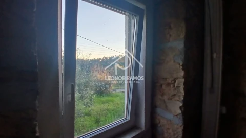 Moradia T2 para Venda em Proença-A-Nova e Peral