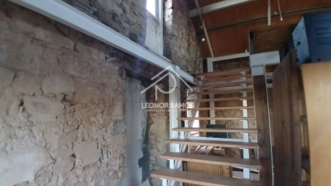 Moradia T2 para Venda em Proença-A-Nova e Peral