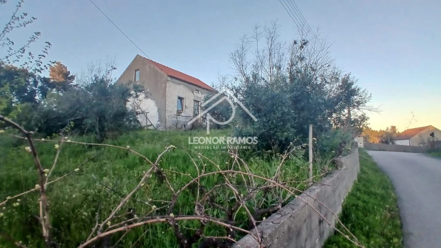 Moradia T2 para Venda em Proença-A-Nova e Peral Foto 2